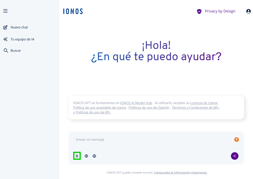 Captura de pantalla: el campo de entrada de IONOS GPT, con un marcador verde alrededor del símbolo del clip. Al hacer clic en el icono del clip resaltado en el campo de entrada, se abre el menú contextual para la carga de archivos
