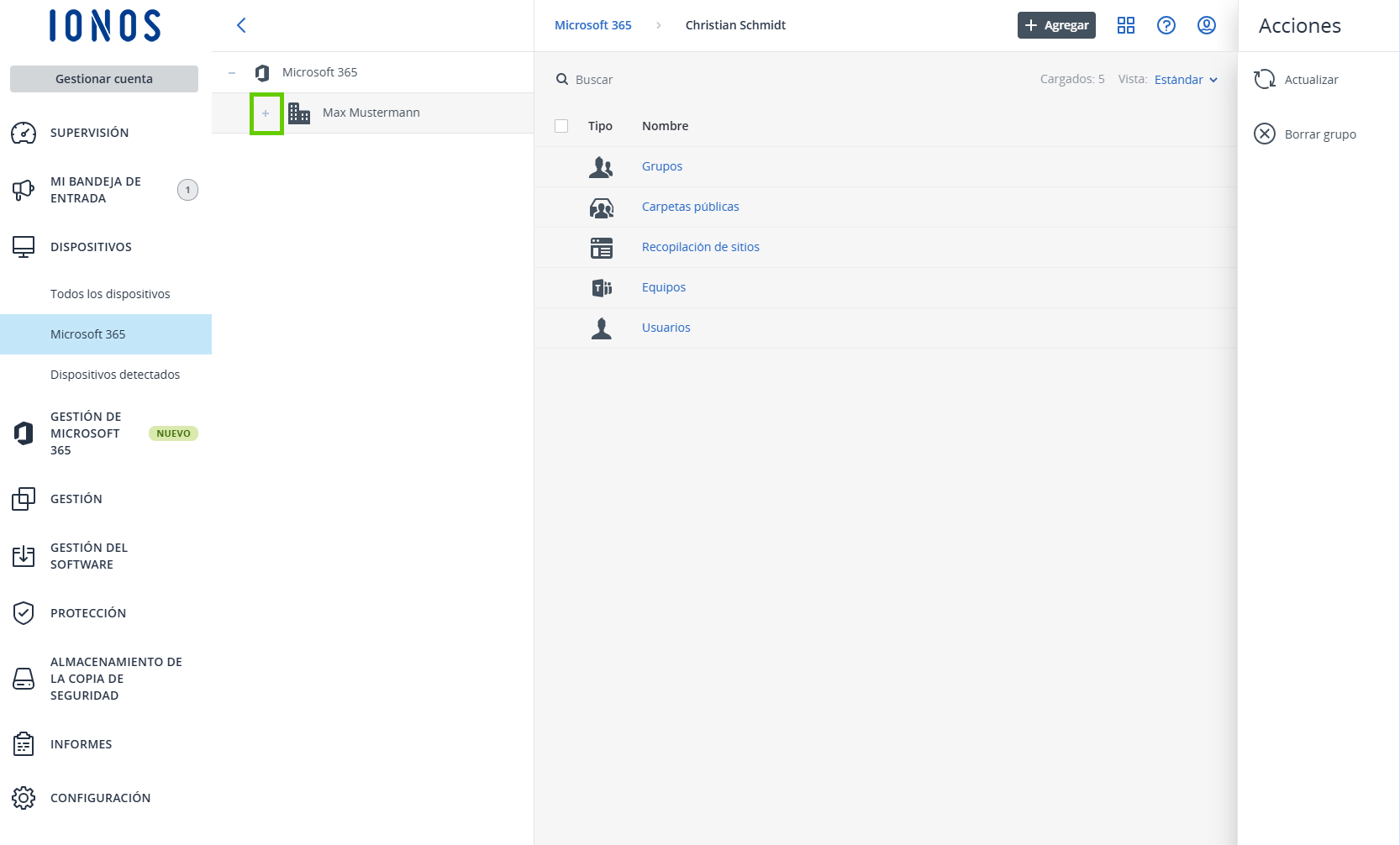 Captura de pantalla: se muestra la sección de Microsoft 365. En esta página se resalta el signo más junto al usuario listado