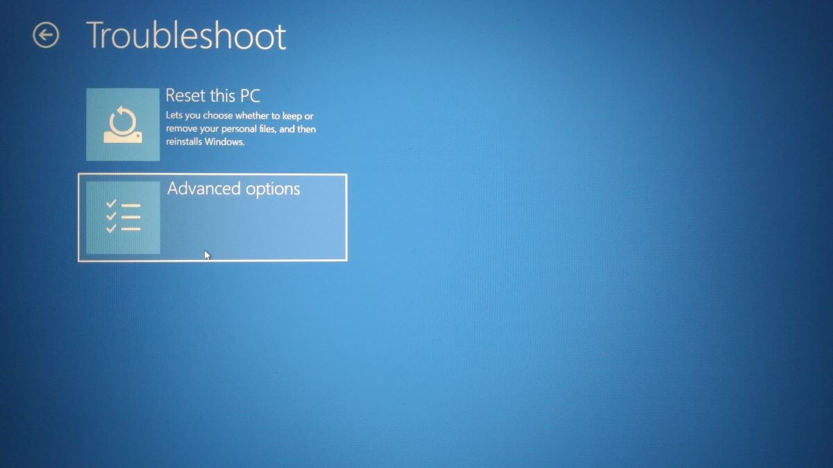 Captura de pantalla de la UEFI de Windows 10: solucionar problemas