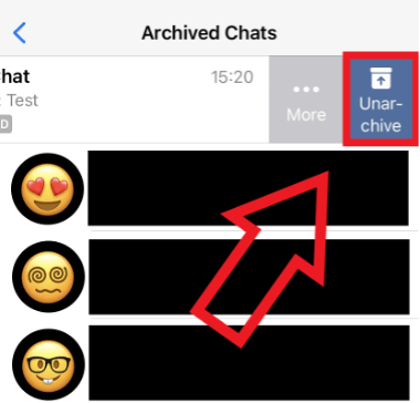 Captura de pantalla de un iPhone mostrando la opción de “desarchivar” una conversación de WhatsApp archivada