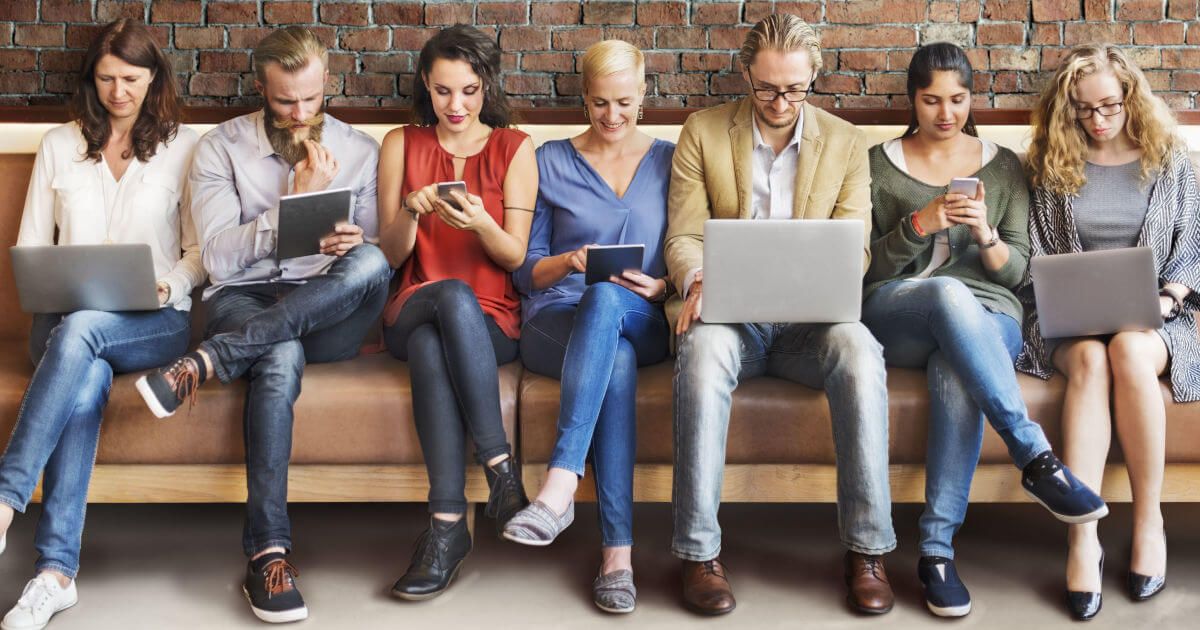 Los 5 peligros en las redes sociales más habituales: aprende a defenderte Los 5 peligros en las redes sociales más habituales: aprende a defenderte