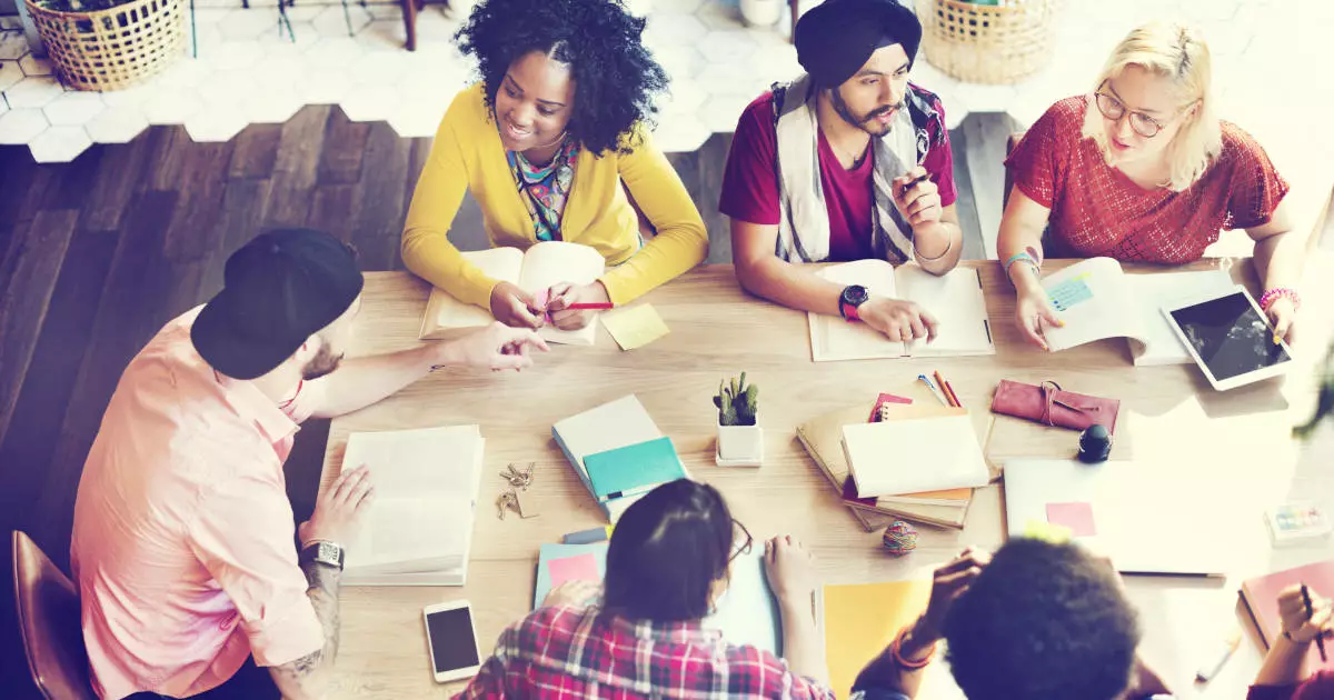 Imagen: Crear una asociaci&oacute;n paso a paso