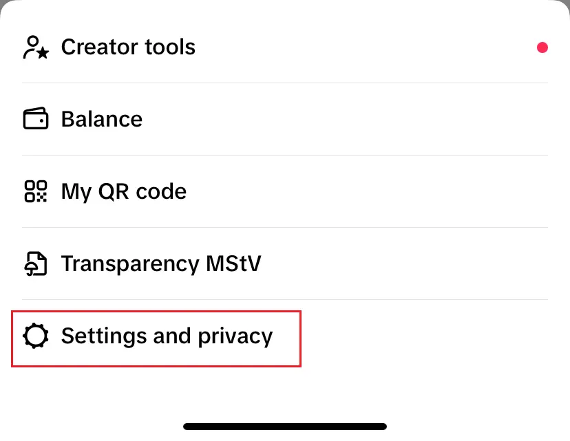 Imagen: Menú general de TikTok bajo el icono de tres líneas