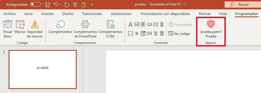 Botón de macro de ejemplo en la cinta de opciones de PowerPoint