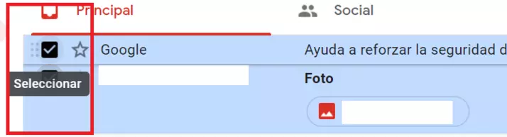 Casillas de verificación de la bandeja de entrada en Gmail junto a los correos Casillas de verificación de la bandeja de entrada en Gmail junto a los correos