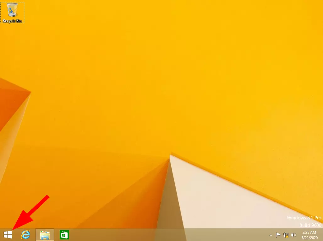 Imagen: Escritorio de Windows 8 con icono de Windows, que permite acceder a la barra de Charms