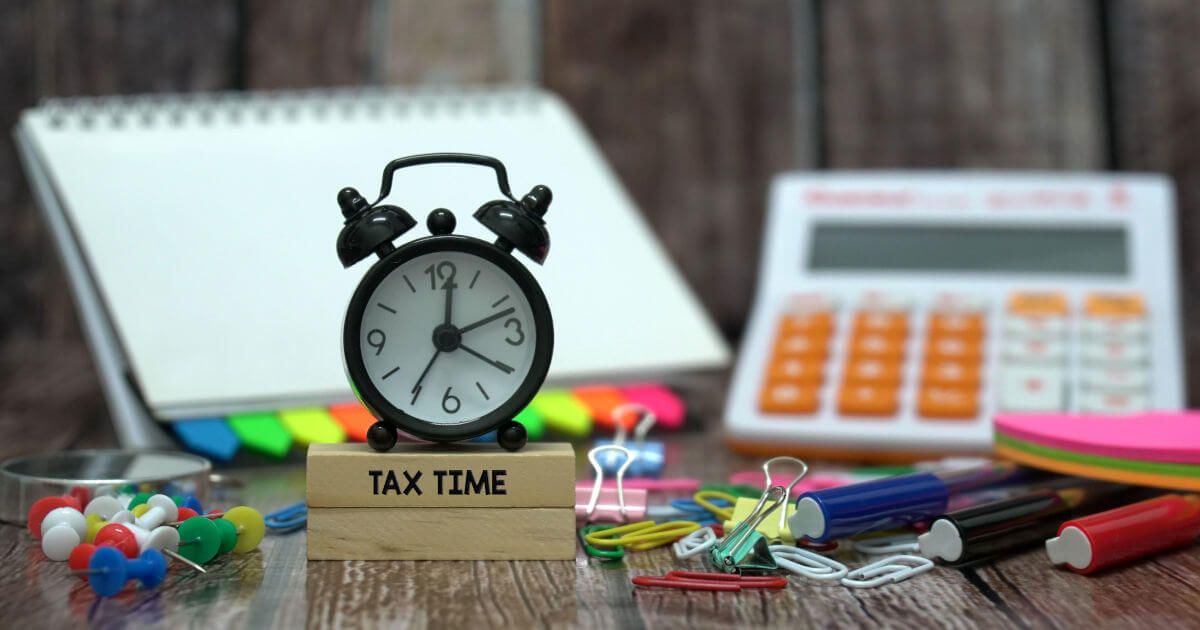 Cómo pagar menos impuestos: trucos para autónomos